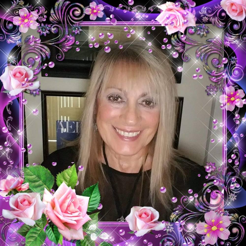 Meet your Posher, Deborah